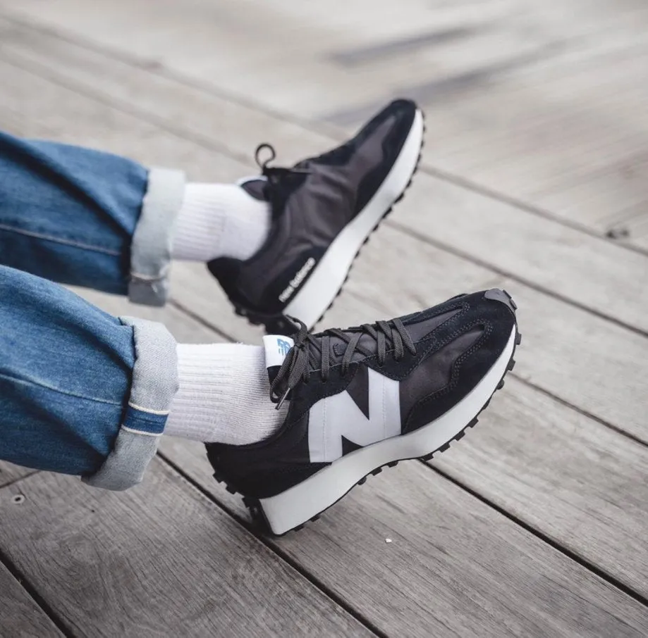 New Balance 327 Black
