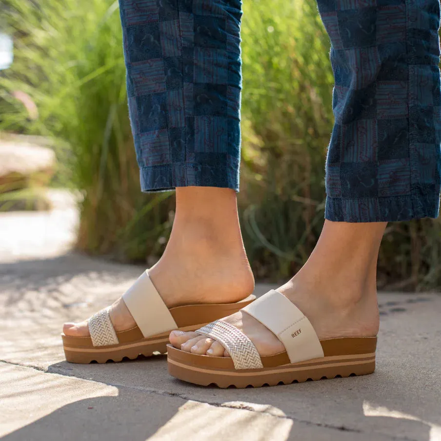 Reef Cushion Vista Hi Sandal - Vintage