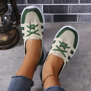 Stylish mesh slip-on flats with accents